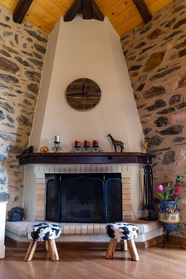 Luxury House In The Hills Casa de hóspedes Sparta Exterior foto